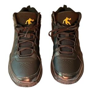 And1 Kids Black and Gold High-Top Sneakers. Size 8.